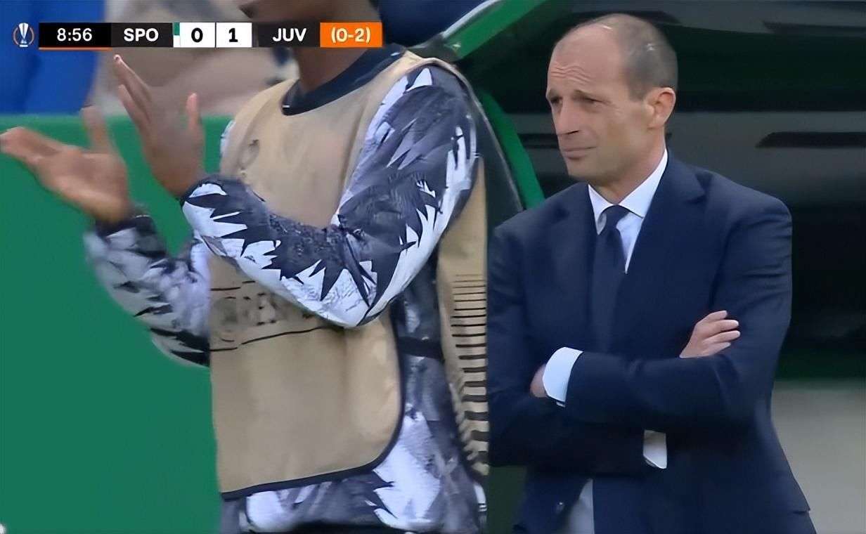 意甲10月最佳球员候选：恰尔汗奥卢、莱奥、安古伊萨在列（意甲10月最佳球员提名：恰尔汗奥卢、莱奥、安古伊萨入围）