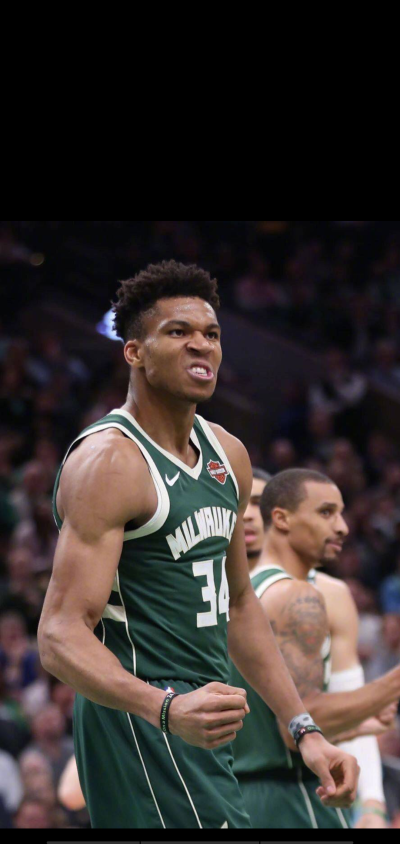 官方：苏格兰裁判沃尔什将执法欧冠第6轮拜仁vs葡体（官方确认：苏格兰裁判沃尔什将吹罚欧冠第6轮拜仁战葡体）