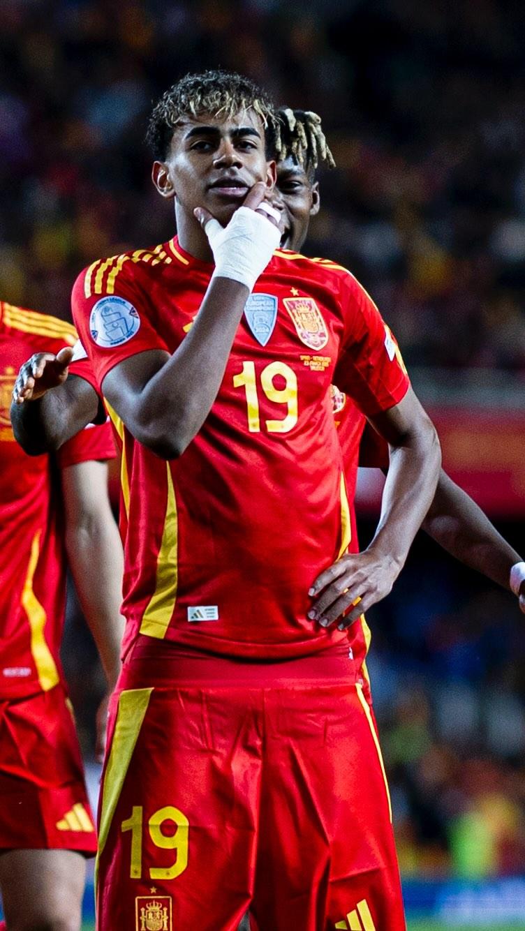 官方：女足补招沈梦雨，前往英格兰、西班牙集训并参加邀请赛（中国女足官宣增补沈梦雨，将赴英格兰、西班牙集训并征战邀请赛）