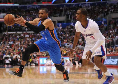 江苏排球全胜：U20男排击败强大山东进决赛！U18U20成年队都取胜（江苏排球全线告捷：U20男排力克劲旅山东闯入决赛，U18与成年队同日获胜）