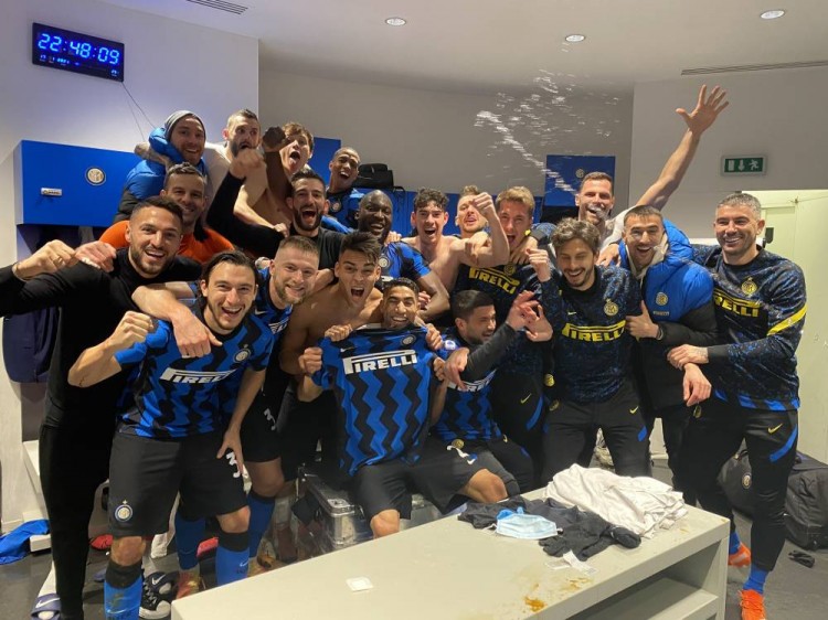 早报：年轻的老炮儿（早报：少年老江湖）